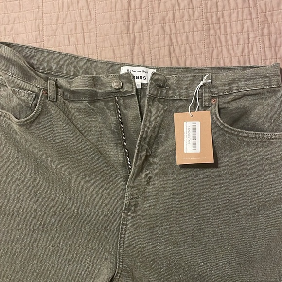 Reformation Wilder High Rise Wide Leg Jeans in Vintage Kalamata, NWT Size 31 - Picture 2 of 6
